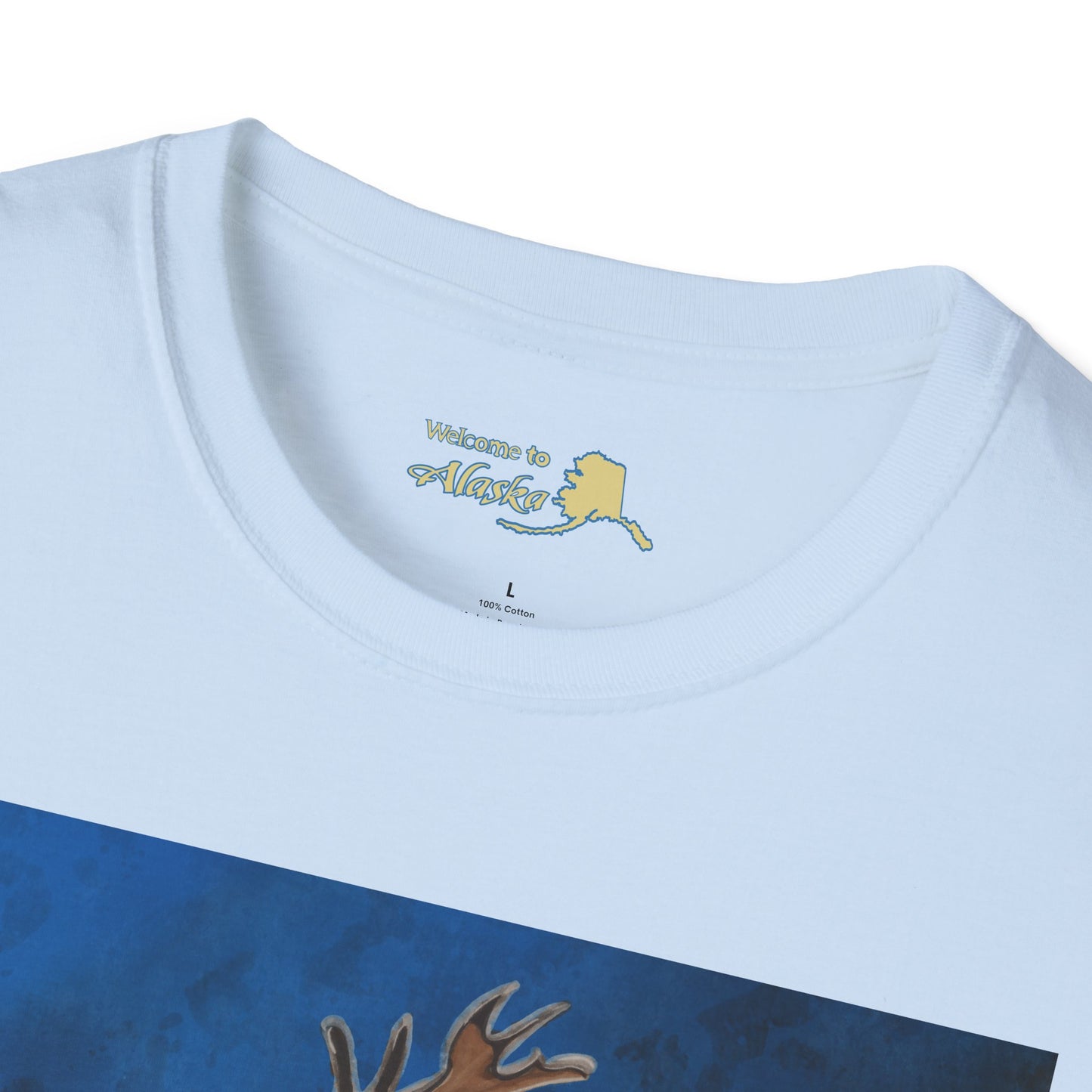 Caribou Reindeer Alaska Yukon T-Shirt — Vintage Wildlife Graphic Tee