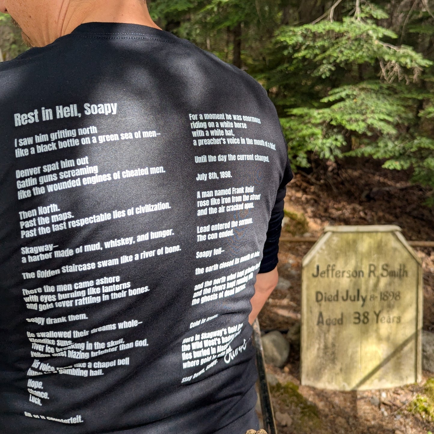 'Rest in Hell, Soapy' —  The Legendary Alaskan Gangster | Graffiti Skull Graphic T‑Shirt